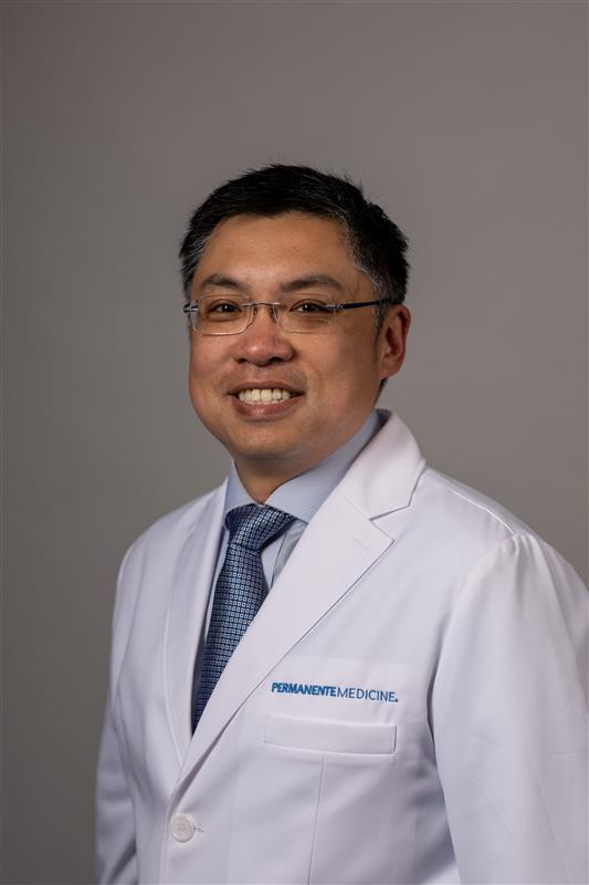 Headshot of Dr. Wu