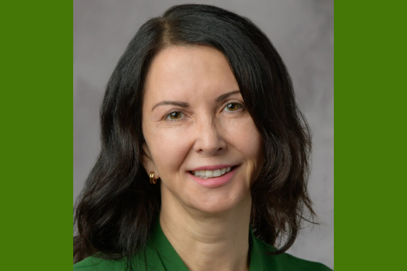 A headshot of Clara Curiel Lewandrowski, M.D.