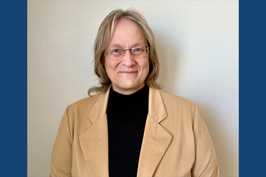 Helen Hermus, MS, BSN, RN (she/her) Executive Director, Milwaukee Consortium for Hmong Health Milwaukee, Wis.